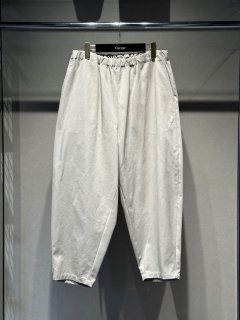 VUcropped pants (CHALK)