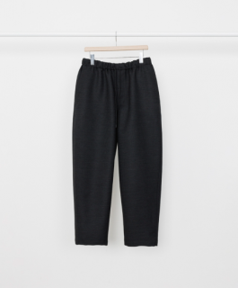 markaCOCOON WIDE EASY PANTS -SHETLAND WOOL RECYCLED POLYESTER DOBBY- (TOP BLACK)