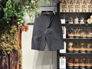 <img class='new_mark_img1' src='https://img.shop-pro.jp/img/new/icons20.gif' style='border:none;display:inline;margin:0px;padding:0px;width:auto;' />CASEY CASEYJOG AH SHORT - PAPER COT (BLACK)