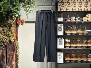 <img class='new_mark_img1' src='https://img.shop-pro.jp/img/new/icons5.gif' style='border:none;display:inline;margin:0px;padding:0px;width:auto;' />MARKAWAREPAJAMA PANTS -2/80 ORGANIC WOOL VIYELLA- (BLACK)