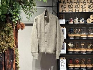 <img class='new_mark_img1' src='https://img.shop-pro.jp/img/new/icons5.gif' style='border:none;display:inline;margin:0px;padding:0px;width:auto;' />ANEIZIPUP KNIT JKT ADD -DONEGAL MERINO WOOL-  (OATMEAL)