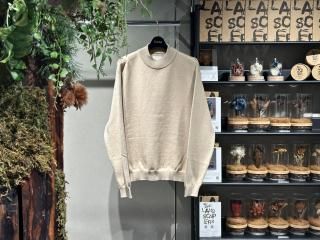 <img class='new_mark_img1' src='https://img.shop-pro.jp/img/new/icons5.gif' style='border:none;display:inline;margin:0px;padding:0px;width:auto;' />D+E+KMOC NECK RELAXING SWKNIT (BEIGE)