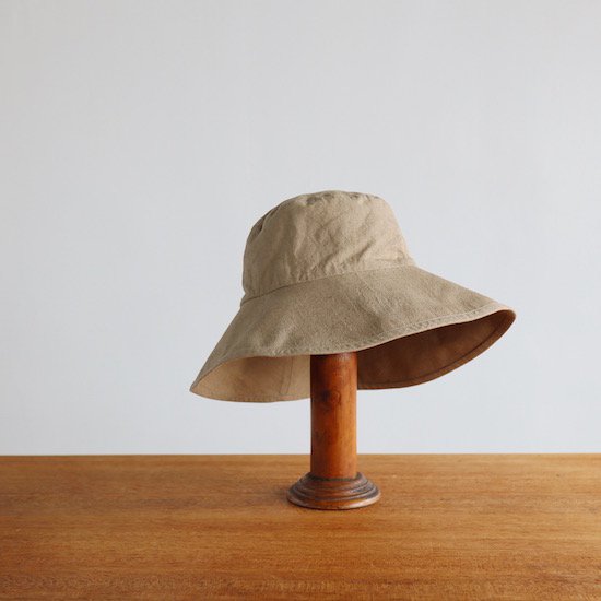 evam eva . Cotton Linen Hat . beige