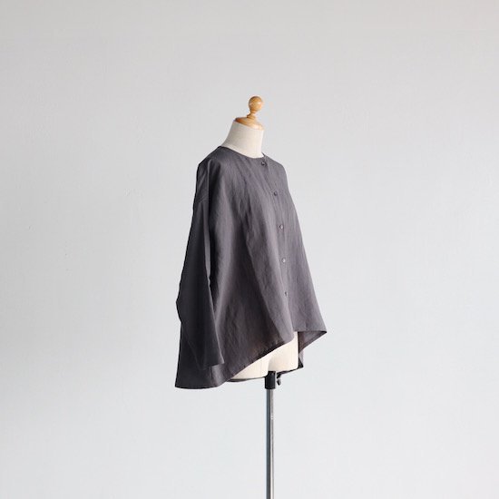 evam eva . Bamboo Linen Shirt . blue gray