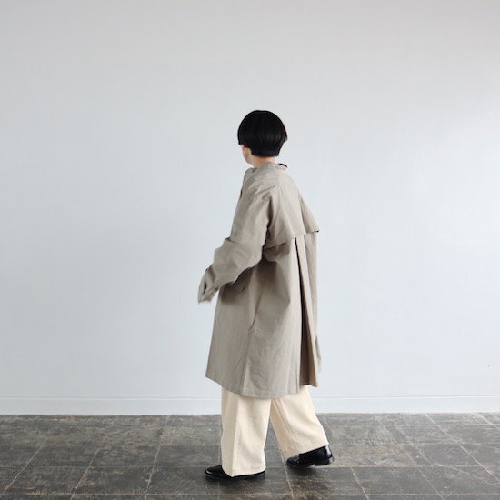 evam eva（エヴァムエヴァ）. Cotton Hemp Raglan Coat . sage｜糸デンワ