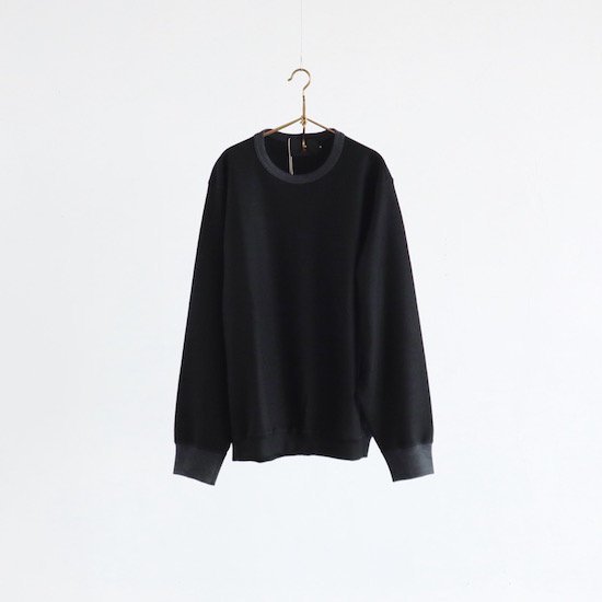 K ITO . Press Wool Smooth Pullover . black  charcoal