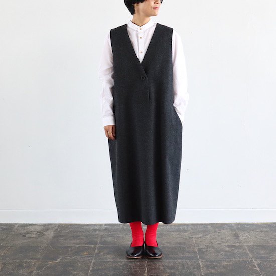 atelier naruse . cotton&wool herring-bone jumper skirt . gray