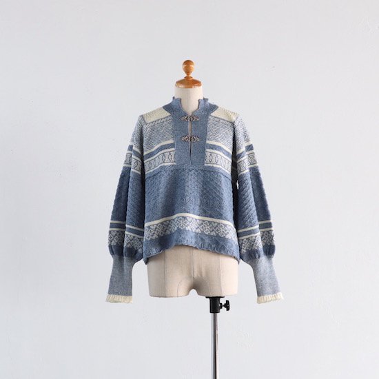 ASEEDONCLOUD . Foggy nordic knit blouse . blue