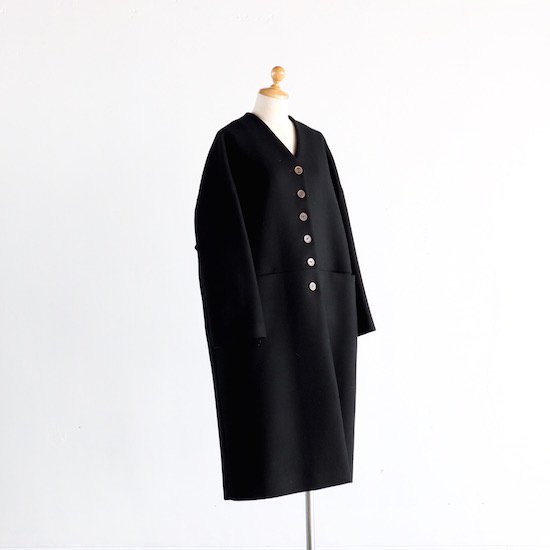 atelier naruse . melton wool cocoon coat . black