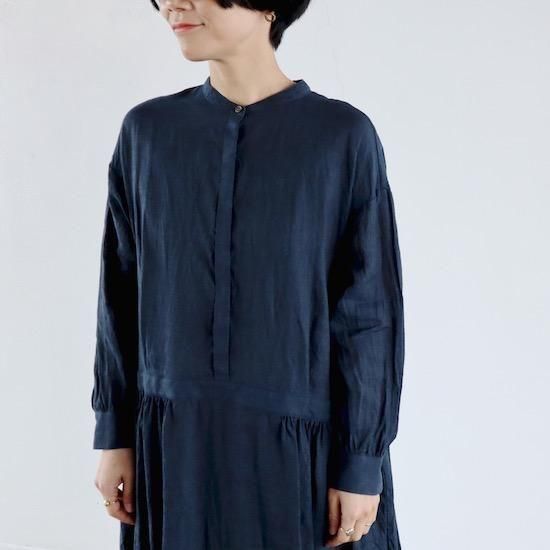 美品 atelier naruse 洗えるリネン100%シャツロングワンピース atelier naruse Linen Shirt One Piece NAVY アトリエナルセ