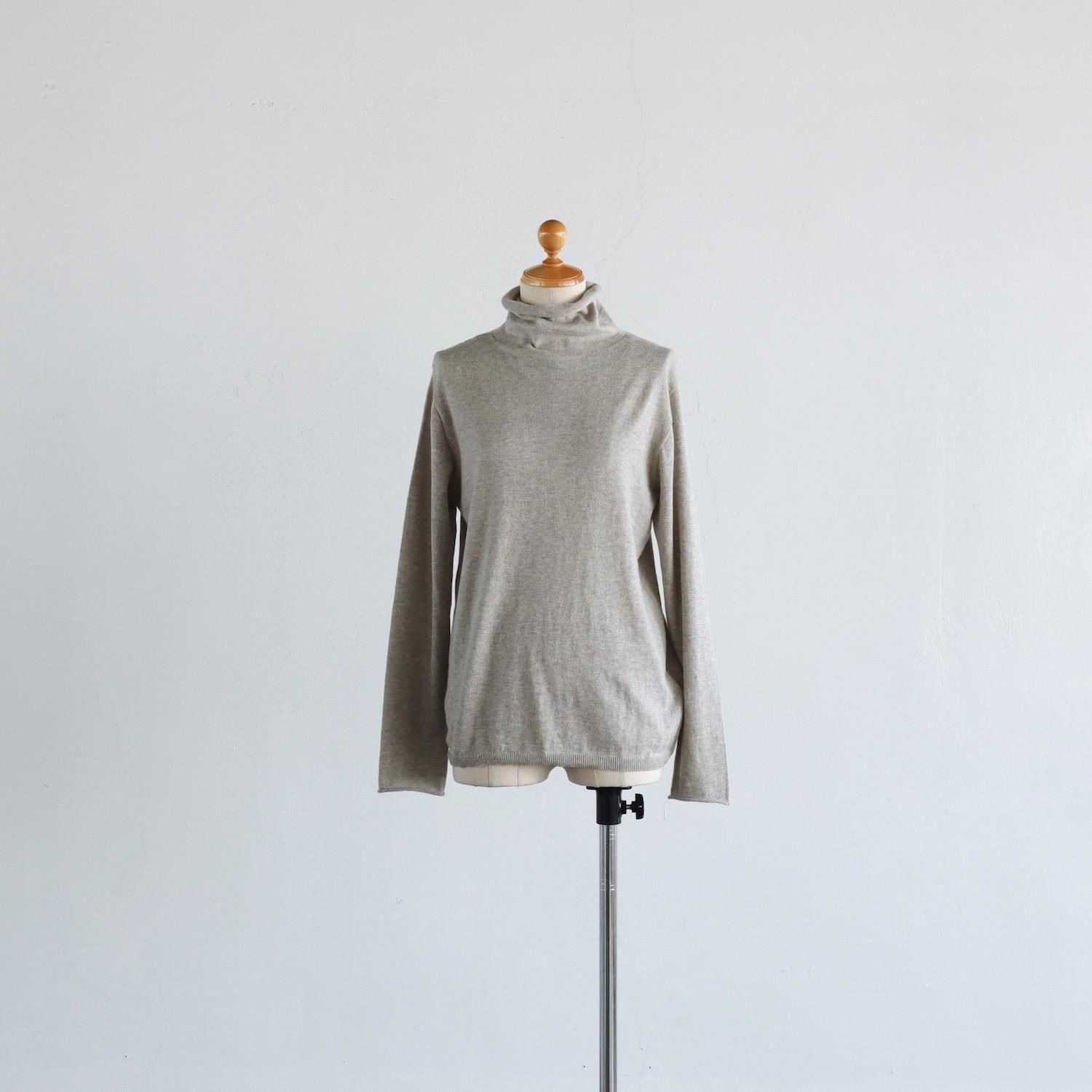 evameva cotton turtleneck 定価22,000円 evameva cotton turtleneck ￥22,000