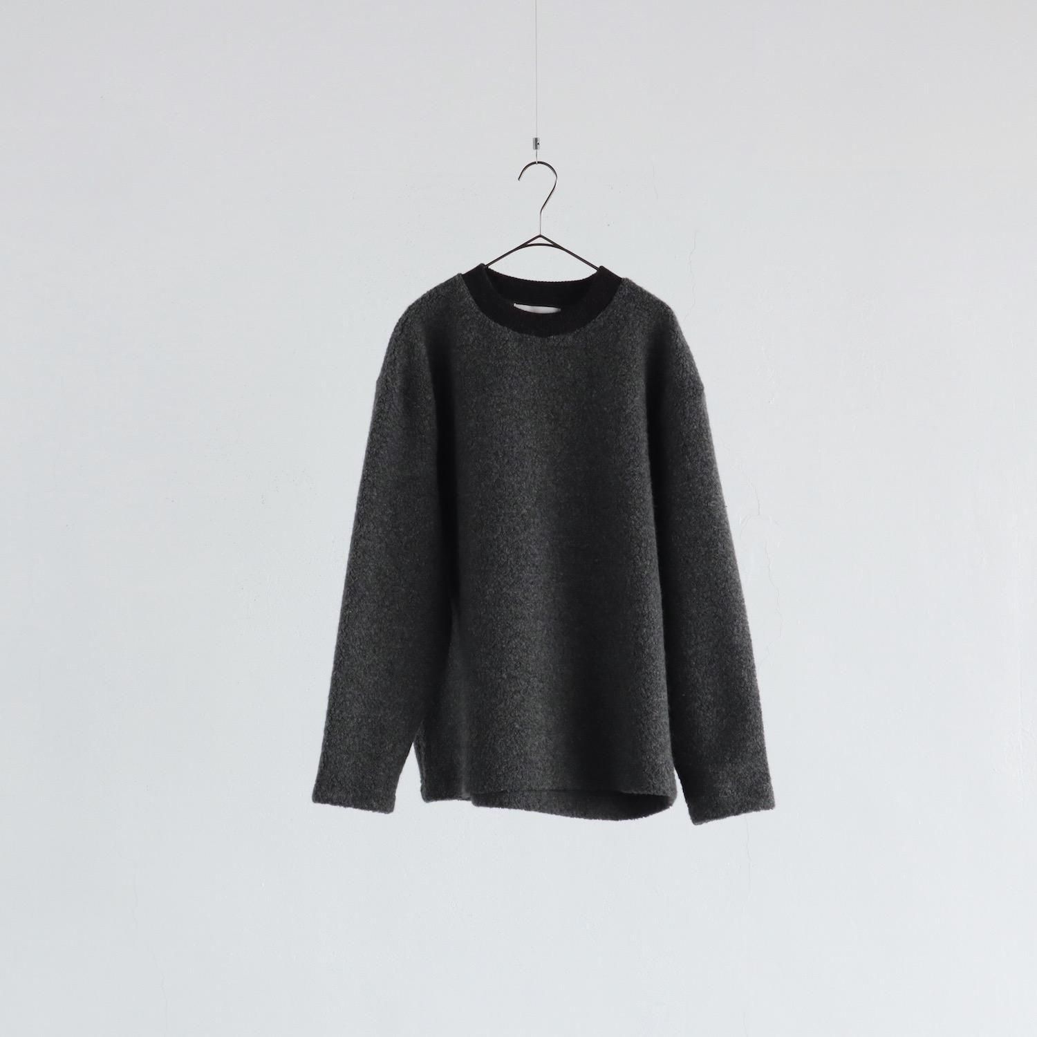 MUYA Crew Neck PO CHARCOAL