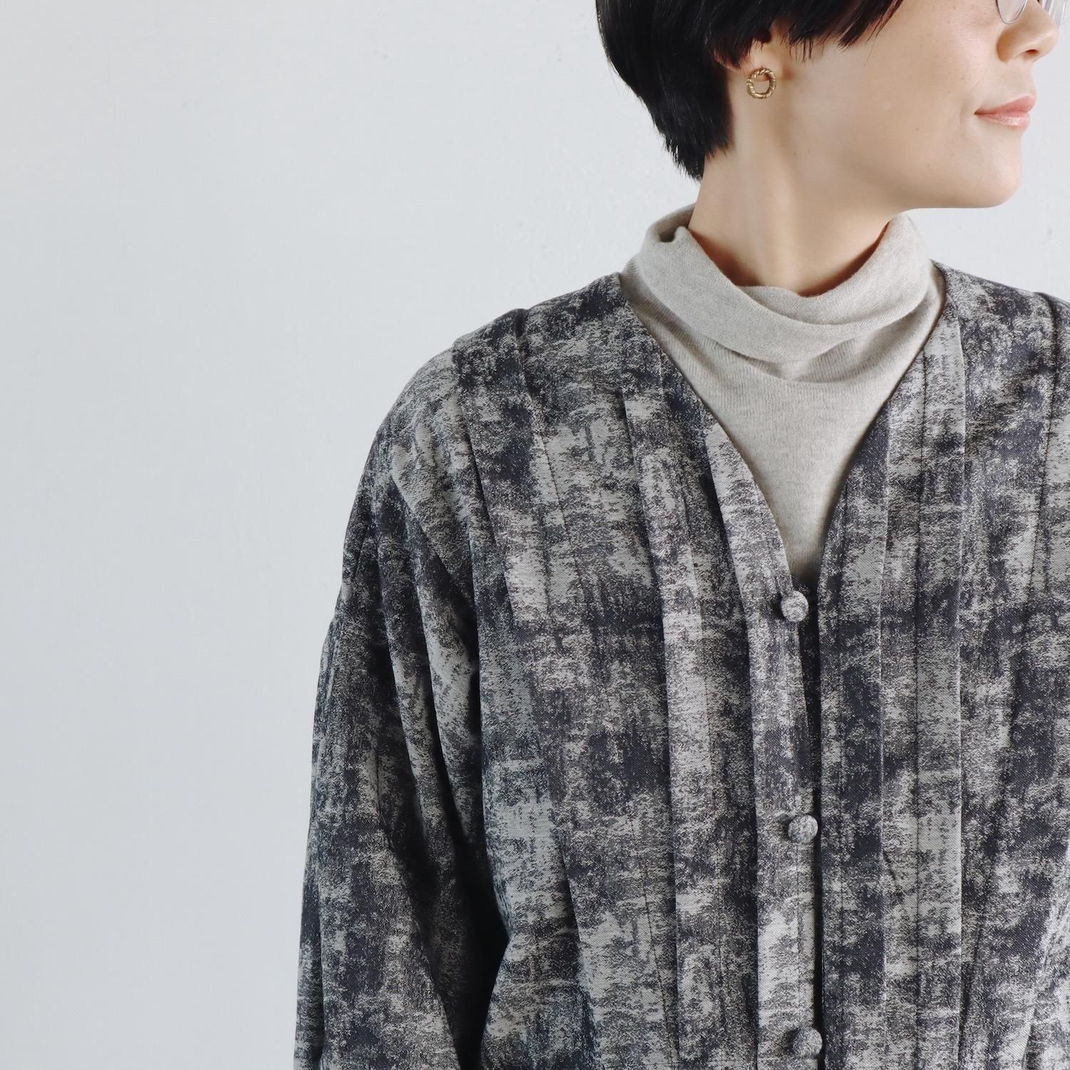 the last flower of the afternoon  Tucked Blouse BLACK