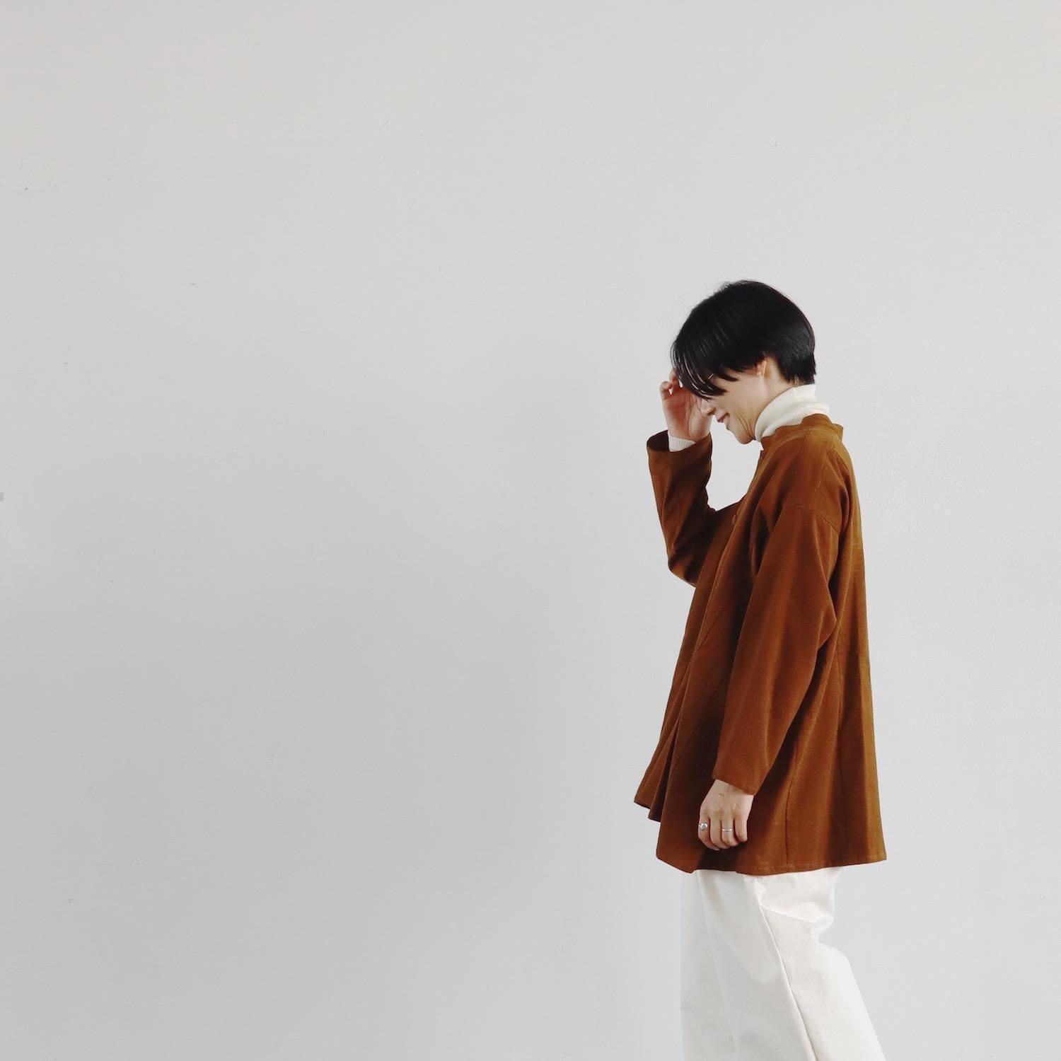 the last flower of the afternoon Ӥ Rectangle Blouse LIGHT BROWN