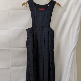 福岡市内中学校女子ジャンバースカート（旧デザイン）の商品画像