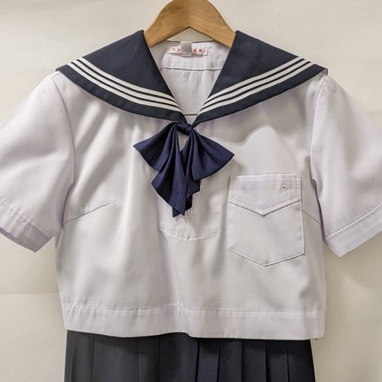精華女子高校夏用セーラー服上下セット - 学生服のリユースエコガク