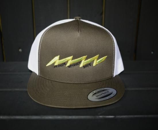 <img class='new_mark_img1' src='https://img.shop-pro.jp/img/new/icons50.gif' style='border:none;display:inline;margin:0px;padding:0px;width:auto;' />ZIGZAG Mesh CAP[BW/WH]