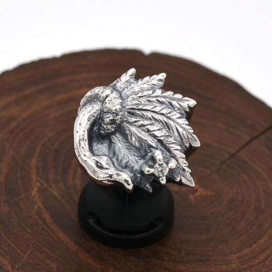 <img class='new_mark_img1' src='https://img.shop-pro.jp/img/new/icons15.gif' style='border:none;display:inline;margin:0px;padding:0px;width:auto;' />W.F.V RING[SV925CZ]