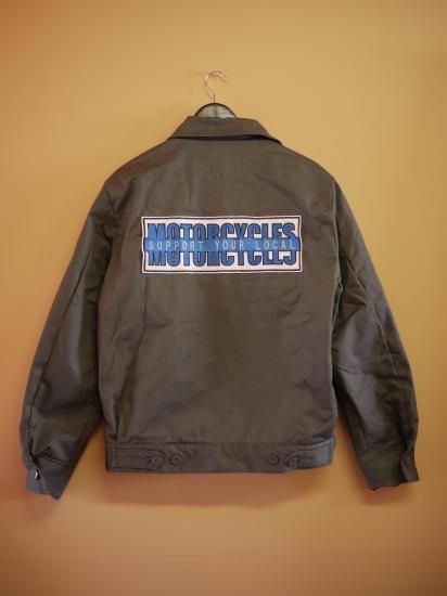 <img class='new_mark_img1' src='https://img.shop-pro.jp/img/new/icons15.gif' style='border:none;display:inline;margin:0px;padding:0px;width:auto;' />MOTORCYCLE MECHANIC JACKET[GRAY]