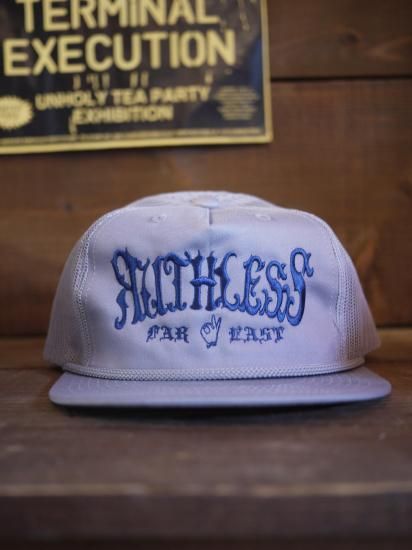 <img class='new_mark_img1' src='https://img.shop-pro.jp/img/new/icons14.gif' style='border:none;display:inline;margin:0px;padding:0px;width:auto;' />R-Plaque Snap back cap[GRAY]