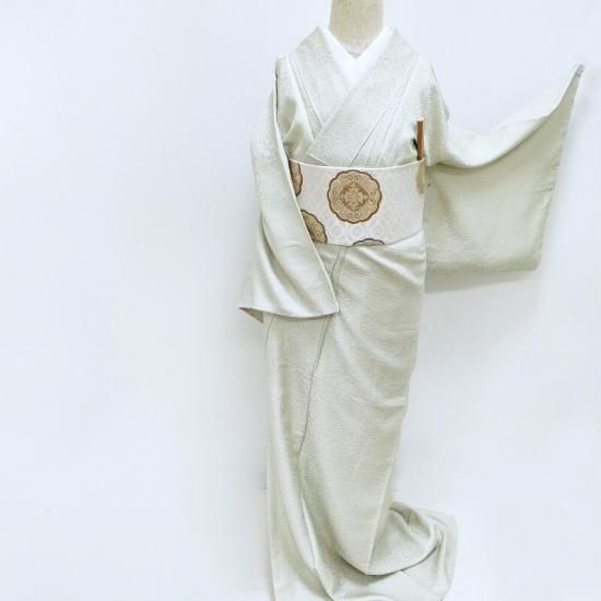 色無地 一乃倉 京の名門 紋意匠色無地 日本の絹 伊と幸 先染め 厄除け