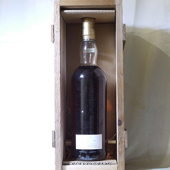 The MACALLAN（ザ マッカラン） 25年 アニバーサリーモルト 1963-1988 43％ 750ml - Luxury Liquor  Shop GRAND SLAM