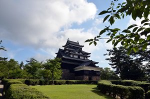 現存12天守の一つ松江城：4000×2649