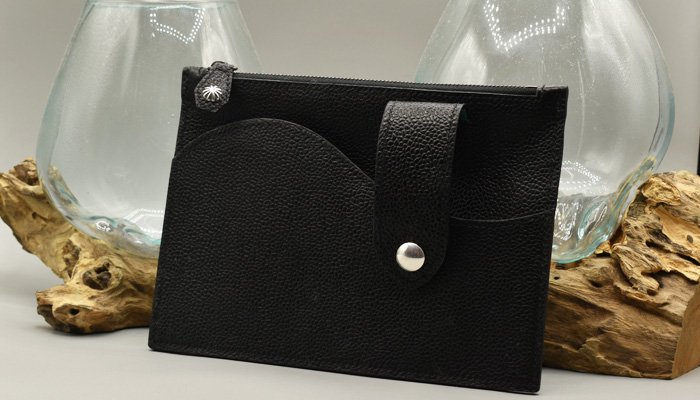 BELAKE 革小物・雑貨 ANNONAY black leather pouch/Clutch bag (アノネイ ブラックレザー ポーチ/クラッチバッグ) 詳細1