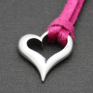 HEART PENDANT