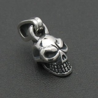 SKULL PENDANT