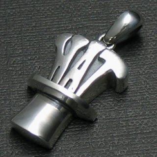 DARTS HAT PENDANT