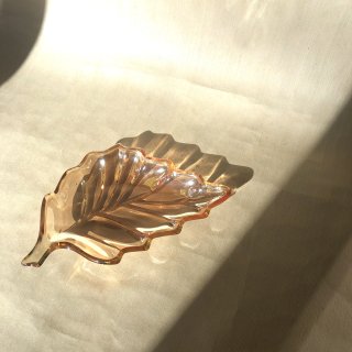 vintage glass leaf motif tray[TR-55] ビンテージ グラスリーフモチーフトレイ