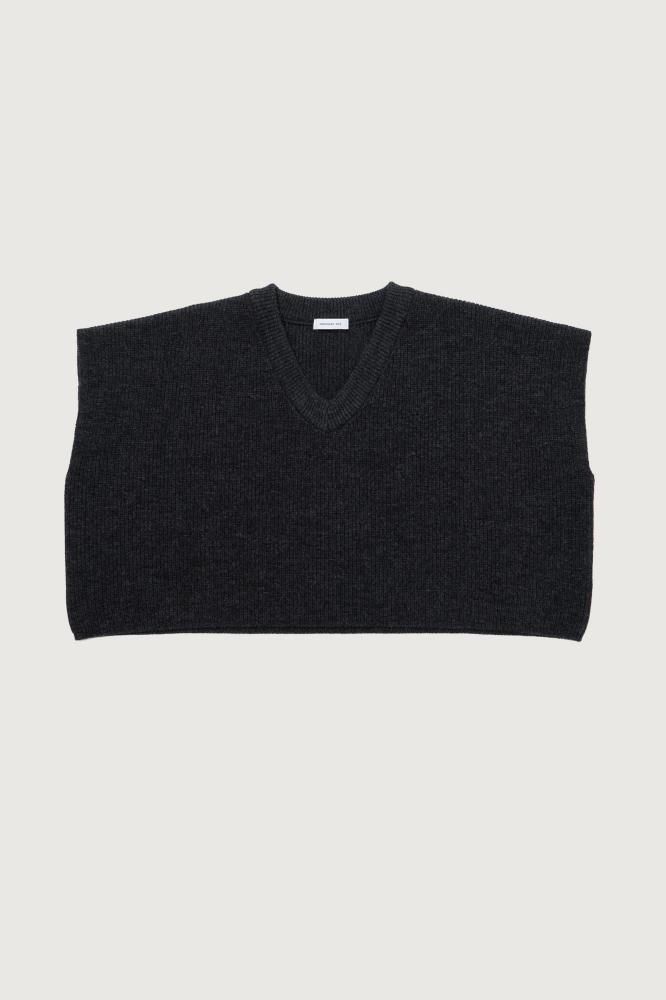 WIDE V NECK VEST
