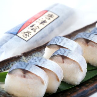 国産〆さば棒寿司１本350ｇ（カット済み）＜冷凍＞　の商品画像