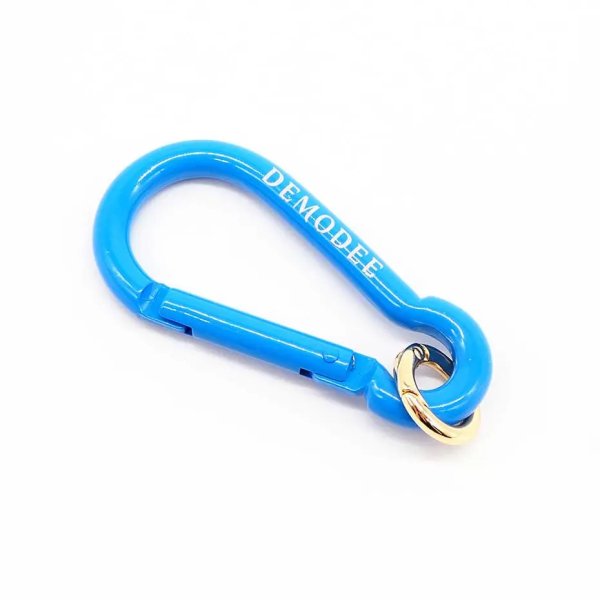 <img class='new_mark_img1' src='https://img.shop-pro.jp/img/new/icons11.gif' style='border:none;display:inline;margin:0px;padding:0px;width:auto;' />DEMODEE デモデ 　Carabiner BLUE