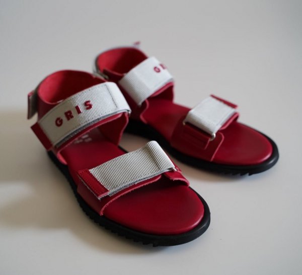 <img class='new_mark_img1' src='https://img.shop-pro.jp/img/new/icons21.gif' style='border:none;display:inline;margin:0px;padding:0px;width:auto;' />GRIS  Leather Waterproof Sandal (REDLIGHTGRAY) 18cm~25cm