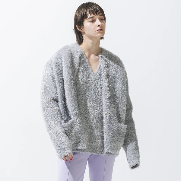 <img class='new_mark_img1' src='https://img.shop-pro.jp/img/new/icons11.gif' style='border:none;display:inline;margin:0px;padding:0px;width:auto;' />VENIT ˥åȡMETALLIC FEATHER CARDIGAN & PULLOVER