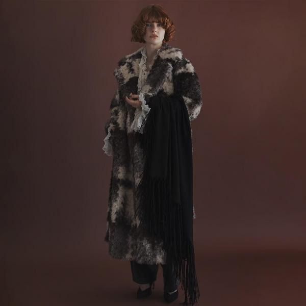 <img class='new_mark_img1' src='https://img.shop-pro.jp/img/new/icons11.gif' style='border:none;display:inline;margin:0px;padding:0px;width:auto;' />VENIT ˥åȡMARBLE FUR LONG COAT (Dark Brown)