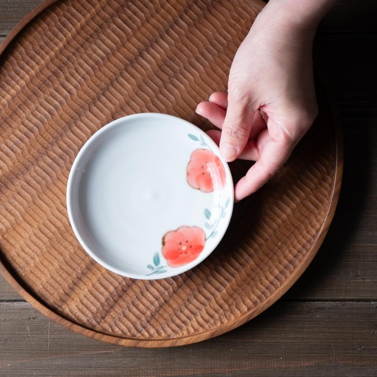 【pi様】米満麻子　春色　6.5寸輪花皿　3枚セット 楽天市場】米満麻子 春色 6.5寸輪花皿【 深皿 和食器 日本製
