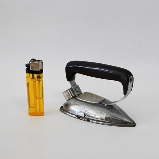 ナショナルベビーアイロン | 木箱付き - レア物・骨董・アンティーク