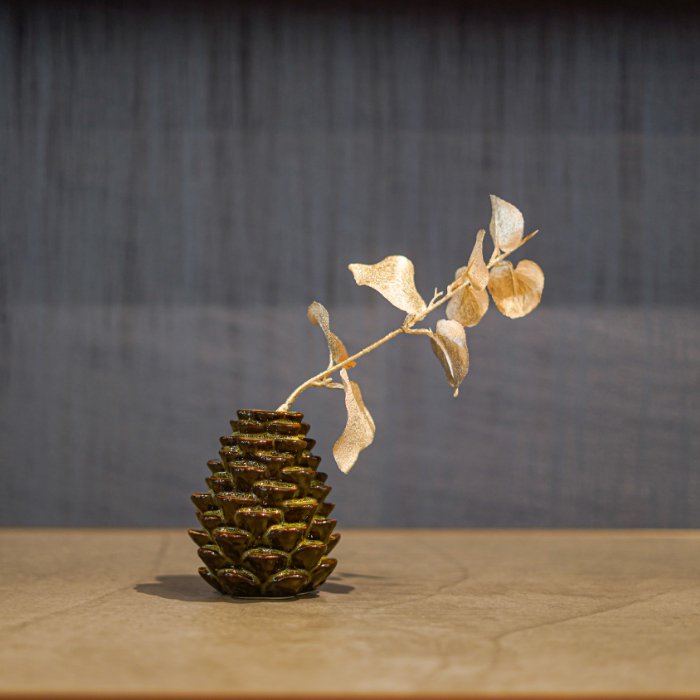 Despots(デスポッツ) 【Vase pinecone】 松ぼっくり花瓶 一輪挿し 花器 フラワーベース 松笠 プレゼント ギフト まつぼっくり  秋 クリスマス