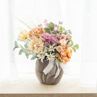フランネルフラワーとローズ 花瓶アレンジメント 造花 アーティフィシャルフラワー