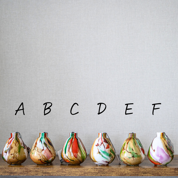 <img class='new_mark_img1' src='https://img.shop-pro.jp/img/new/icons6.gif' style='border:none;display:inline;margin:0px;padding:0px;width:auto;' />FIDRIO(フィデリオ) Vase Pear Scissor Small フラワーベース Mixed colours 花瓶 ガラス