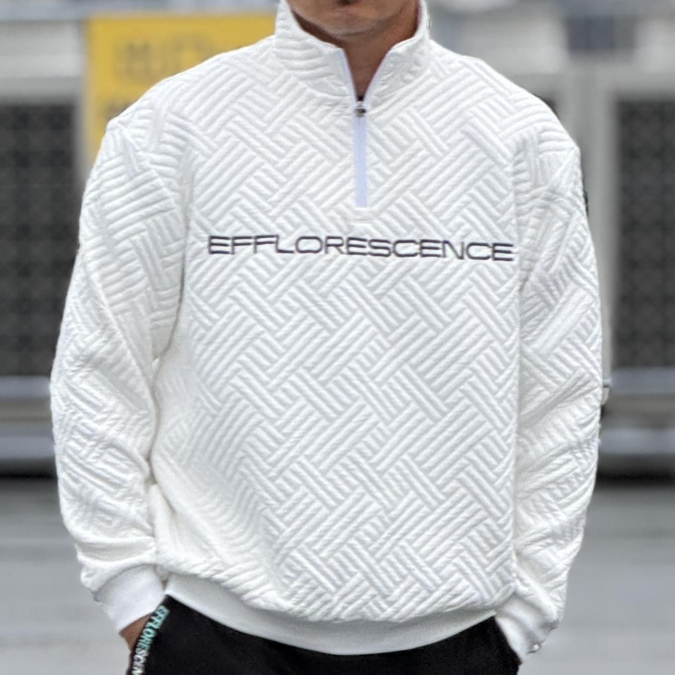 <img class='new_mark_img1' src='https://img.shop-pro.jp/img/new/icons1.gif' style='border:none;display:inline;margin:0px;padding:0px;width:auto;' />EFFLORESCENCEQUILTING HALF ZIP