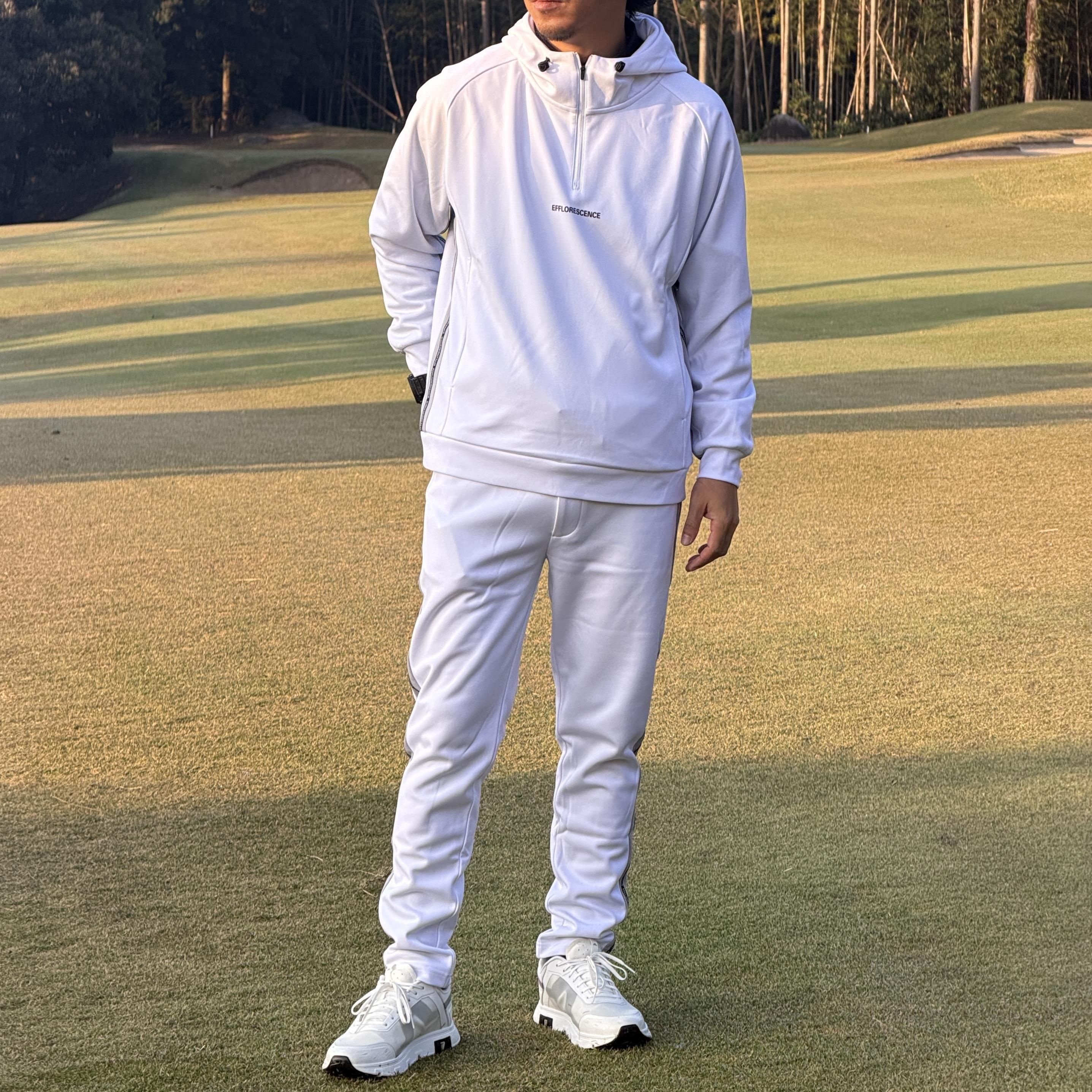 <img class='new_mark_img1' src='https://img.shop-pro.jp/img/new/icons1.gif' style='border:none;display:inline;margin:0px;padding:0px;width:auto;' />EFFLORESCENCELOGOTAPE PANTS