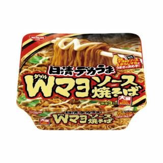 日清食品　＃日清デカうま　Ｗマヨソース焼きそば　１２個入　２５６０９
