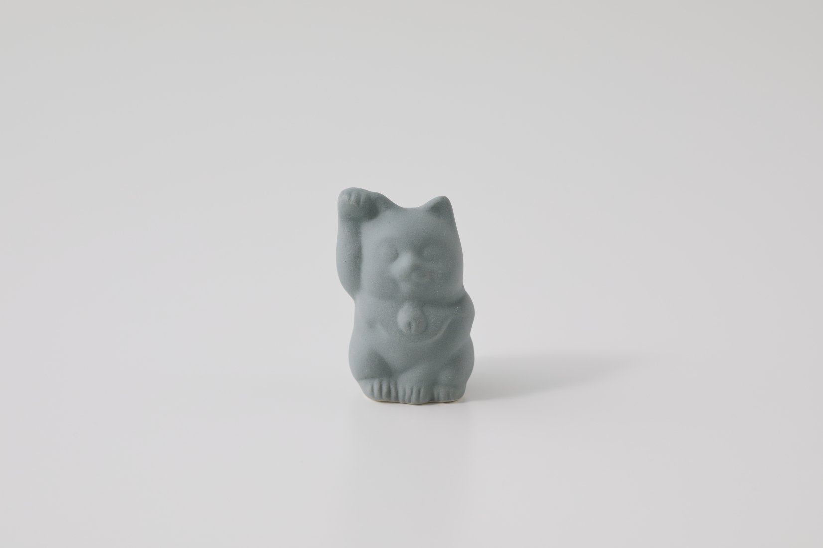 Maneki-neko Gray | 宮創製陶所オンラインストア