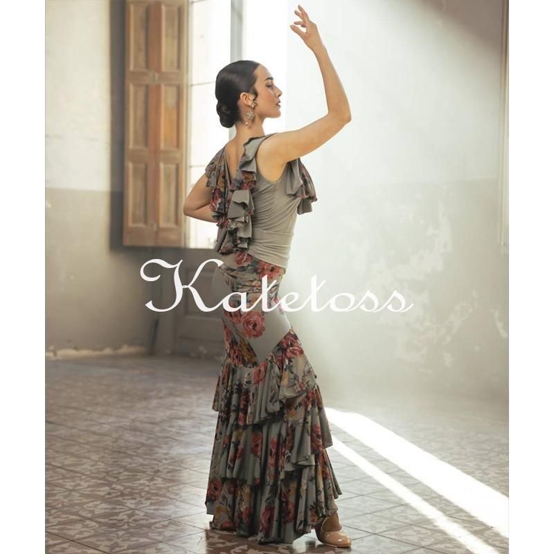 フラメンコ衣装　ツーピース　レース　ストレッチ　スペイン製 Benacazón -ベナカソン ツーピース〈オーダーモデル／LÓPEZ DE