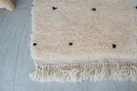 【人気のドット柄】モロッコ製 ベニワレン ラグ モロッコ ベニワレン Beniourain ラグ ドット柄 ブラック 黒 3