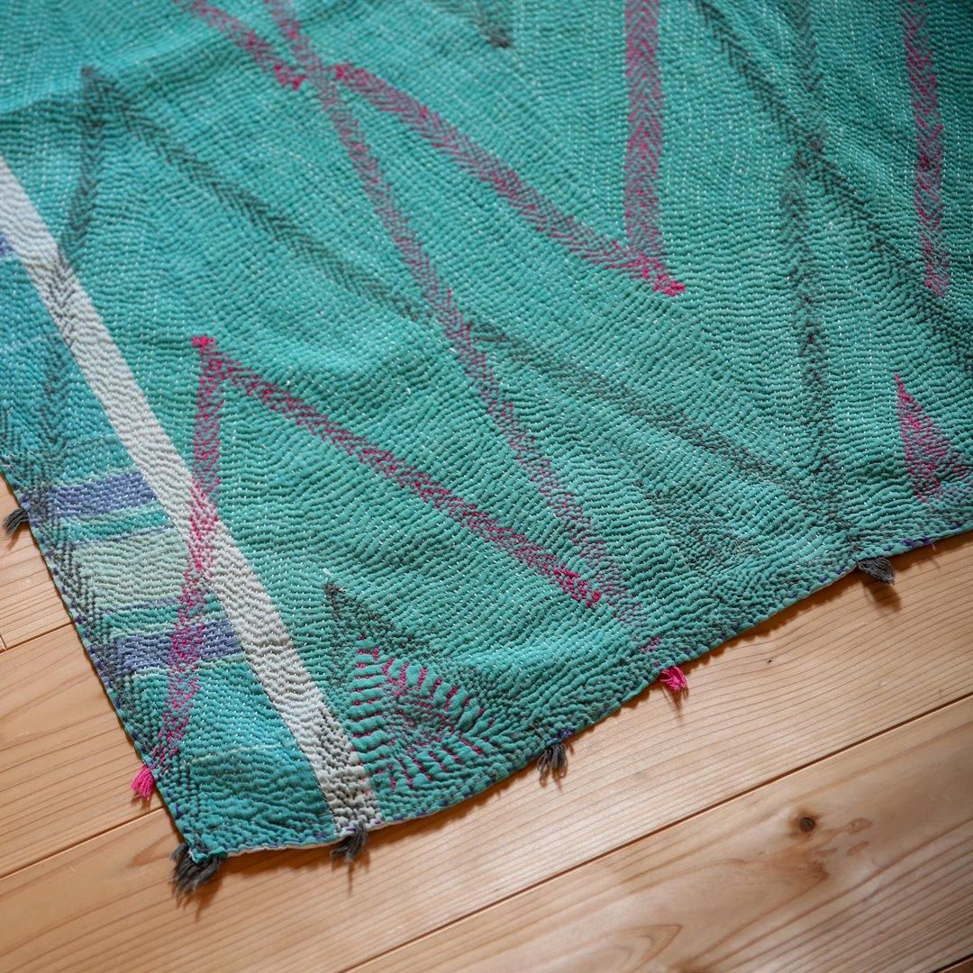 Vintage White Kantha Quilt 170×94 - VINTAGE KANTHA QUILT STORE Vintage White Kantha Quilt 170×94 - VINTAGE KANTHA QUILT STORE